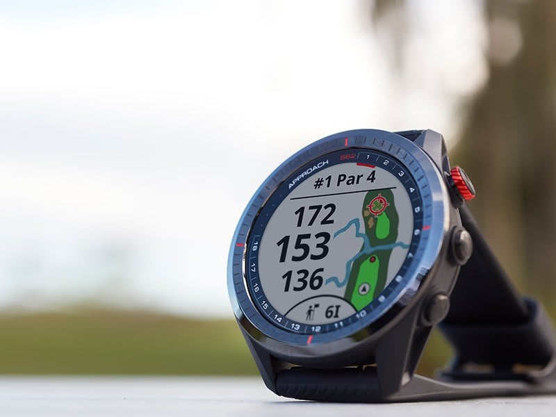 Garmin Approach® S62 Bundle | Golf Watch and Club Tracker