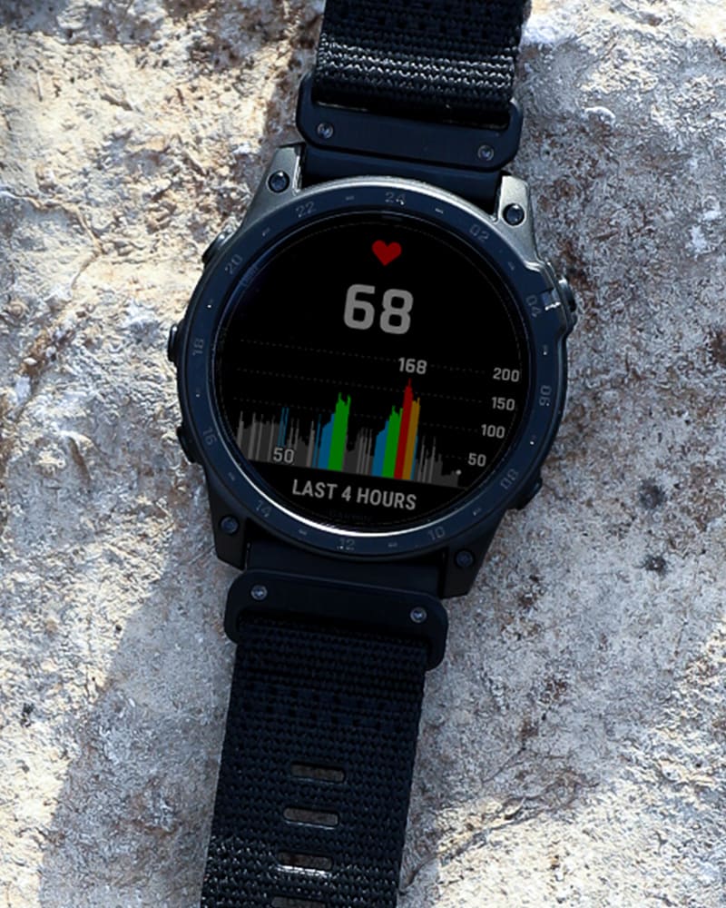 Garmin tactix 7 Pro Solar Tactical Reloj GPS | Paquete de energía con  correa de silicona adicional, protectores de pantalla y cargador | Reloj  militar