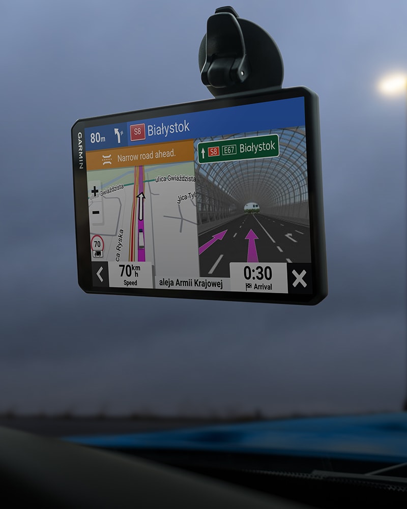 GPS poids-lourds Dezl LGV 810 - GARMIN - 8 - info trafic en temps réel -  Zoma