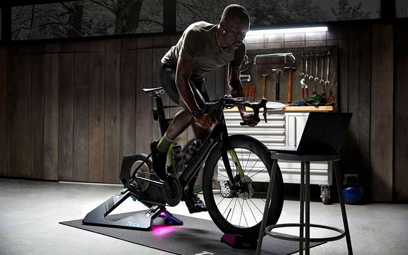 Tacx® FLUX S Smart Trainer | Direct-Drive Trainer | Garmin